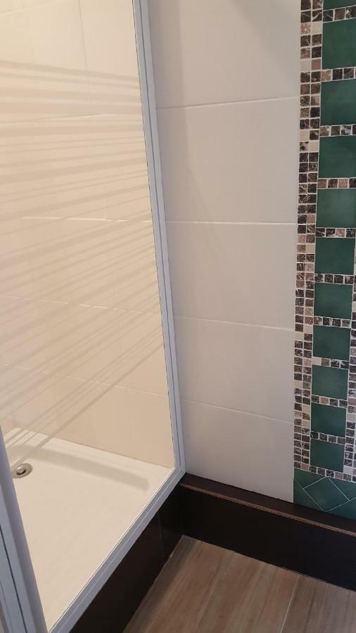 Luxury Suite Lilas 3 Dijon Bagian luar foto